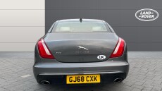 Jaguar XJ 3.0d V6 Portfolio 4dr Auto Diesel Saloon